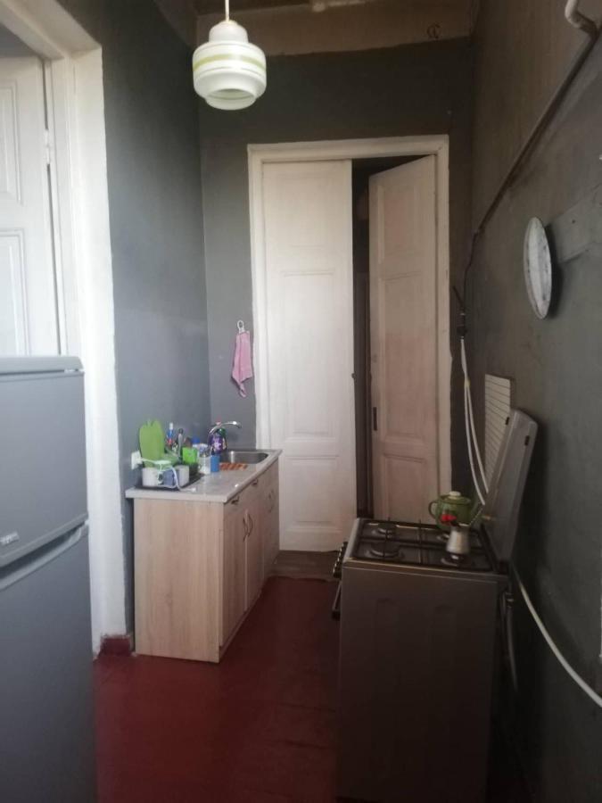 Eka'S Apartment On Marjanishvili Tbilisi Exterior photo